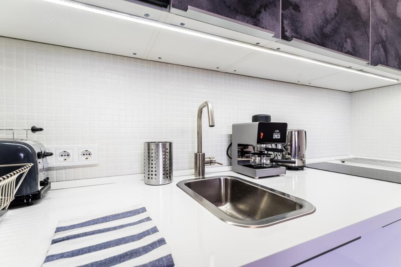 Cosy Studios In The Heart Of The City 부다페스트 외부 사진