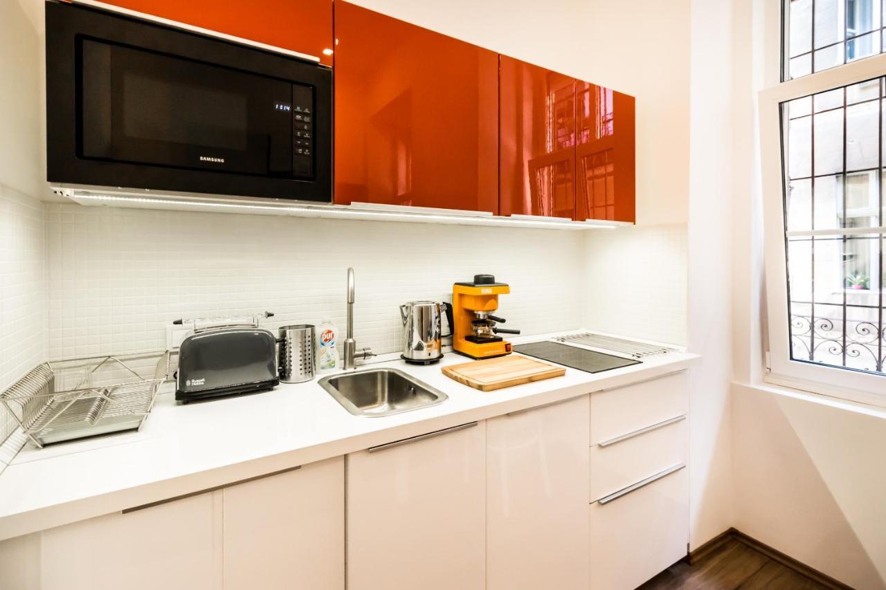 Cosy Studios In The Heart Of The City 부다페스트 외부 사진