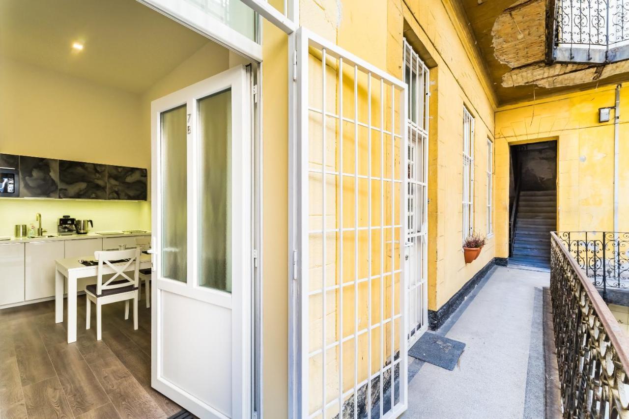 Cosy Studios In The Heart Of The City 부다페스트 외부 사진