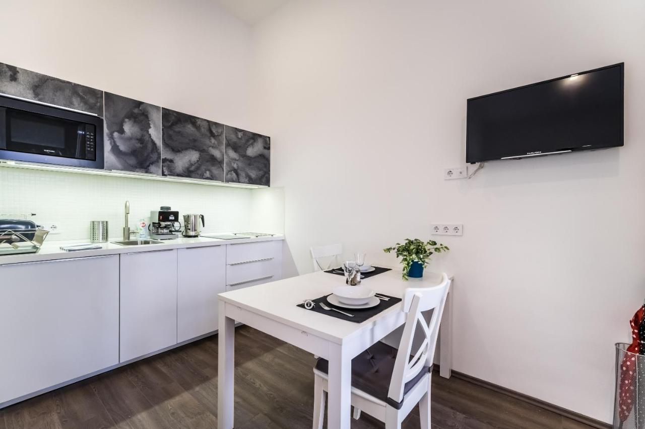 Cosy Studios In The Heart Of The City 부다페스트 외부 사진